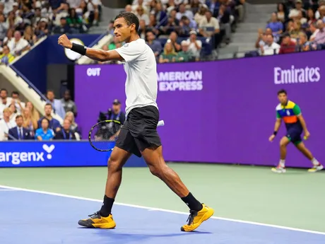 Felix Auger-Aliassime počas semifinále na US Open 2025.