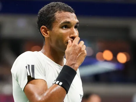 Felix Auger-Aliassime počas semifinále na US Open 2025.