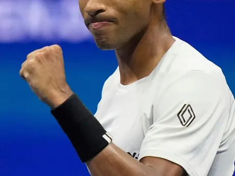 Felix Auger-Aliassime počas semifinále na US Open 2025.