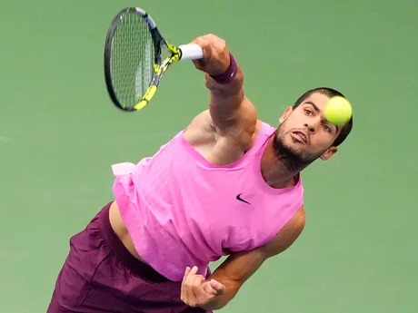 Carlos Alcaraz počas finále dvojhry na US Open 2025.