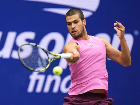 Carlos Alcaraz počas finále dvojhry na US Open 2025.