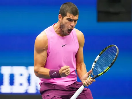 Carlos Alcaraz počas finále dvojhry na US Open 2025.