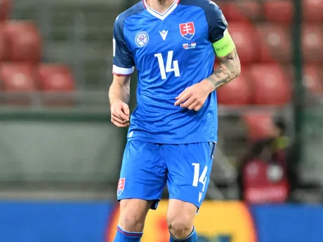 Na snímke kapitán Slovenska Milan Škriniar počas kvalifikačného zápasu na Majstrovstvá sveta medzi Slovenskom a Luxemburskom.