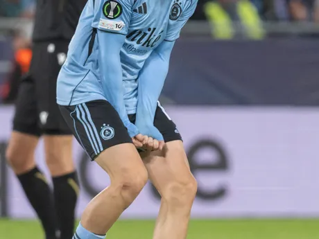 Emócie futbalistu Slovana Bratislava Nina Marcelliho v zápase proti Racingu Štrasburg.