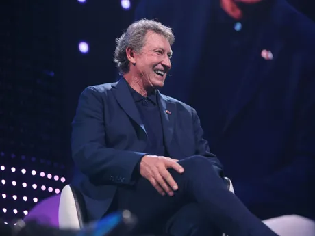 Wayne Gretzky počas prvej návštevy na Slovensku. 