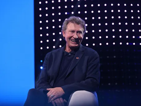 Wayne Gretzky počas prvej návštevy na Slovensku. 