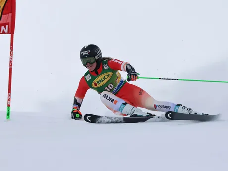 Camille Rastová počas obrovského slalomu žien v rakúskom Söldene. 