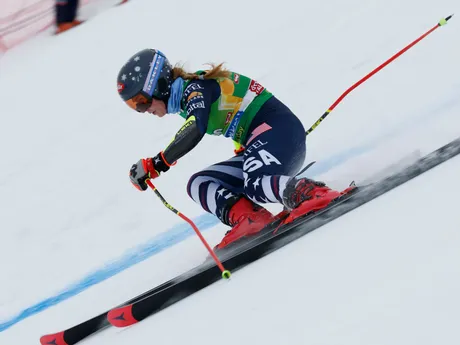 Mikaela Shiffrinová počas obrovského slalomu žien v rakúskom Söldene. 