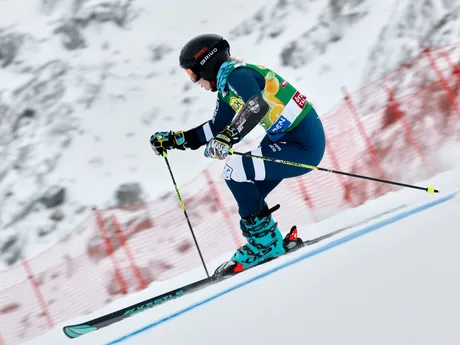 Rebeka Jančová počas obrovského slalomu žien v rakúskom Söldene. 