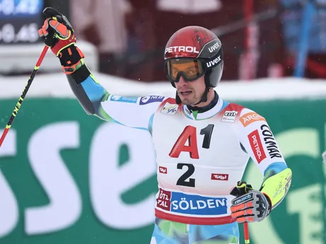 Zan Kranjec počas obrovského slalomu mužov v Söldene. 