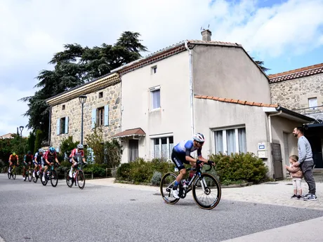 Slovenský cyklista Martin Svrček počas pretekov elite na ME 2025.