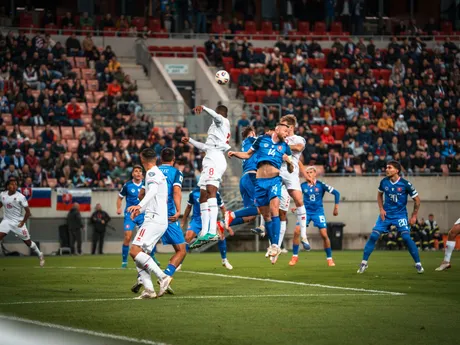 Milan Škriniar počas zápasu Slovensko - Luxembursko v kvalifikácii na MS vo futbale 2026. 