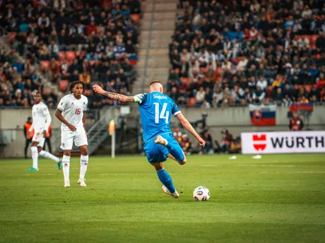 Milan Škriniar počas zápasu Slovensko - Luxembursko v kvalifikácii na MS vo futbale 2026. 