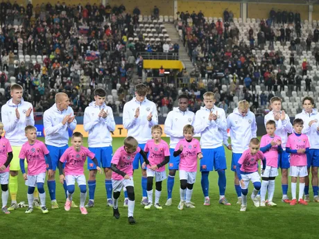 Hráči Slovenska počas kvalifikačného zápasu ME 2027 hráčov do 21 rokov, D-skupina Slovensko - Moldavsko.