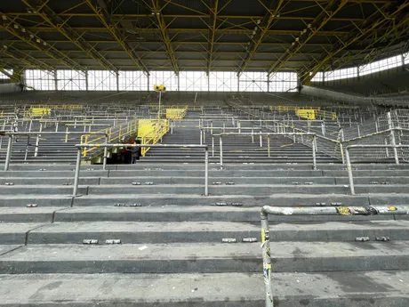 Slávna Südtribune je najväčšia tribúna v Európe.