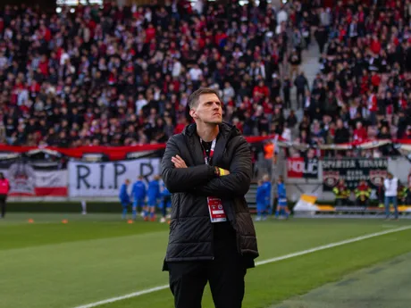 Športový riaditeľ Spartaka Trnava Martin Škrtel v zápase 11. kola Niké ligy Spartak Trnava - Slovan Bratislava.