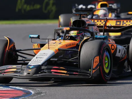 Oscar Piastri počas Veľkej ceny Mexika 2025.