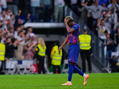 Lamine Yamal počas El Clásica na Santiago Bernabeu v Madride.