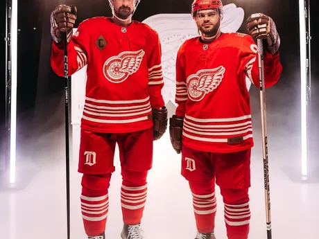 Storočnicový dres Detroitu. 
