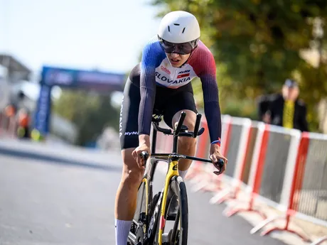 Slovenská cyklistka Sofia Ungerová v časovke žien do 23 rokov na ME 2025.
