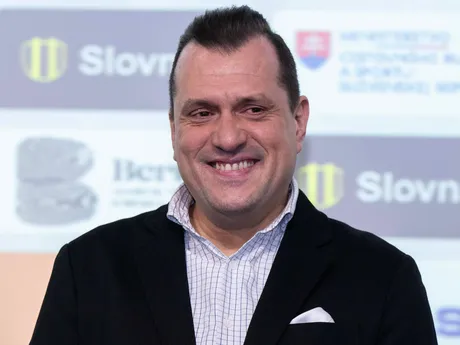 Na snímke prezident Slovenskej volejbalovej federácie Marek Rojko počas tlačovej konferencie k predstaveniu nových reprezentačných trénerov 10. novembra 2025 v Bratislave.