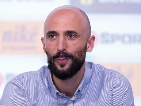 Na snímke tréner ženskej volejbalovej reprezentácie SR Martino Volpini počas tlačovej konferencie k predstaveniu nových reprezentačných trénerov 10. novembra 2025 v Bratislave.