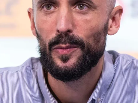 Na snímke tréner ženskej volejbalovej reprezentácie SR Martino Volpini počas tlačovej konferencie k predstaveniu nových reprezentačných trénerov 10. novembra 2025 v Bratislave.