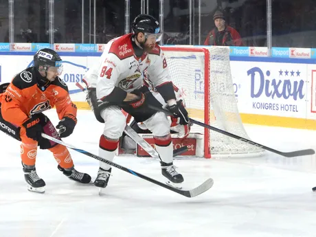 Zľava Oleksandr Plochotnik (Košice) a Vojtech Zelenák (Banská Bystrica) 
