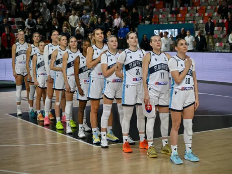 Tím ženskej basketbalovej reprezentácie SR pred zápasom kvalifikácie ME 2027 Slovensko - Poľsko
