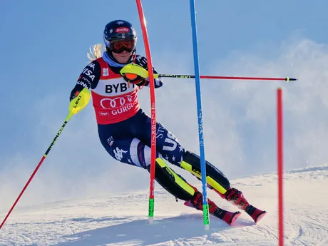Mikaela Shiffrinová počas slalomu žien v rakúskom Gurgli. 