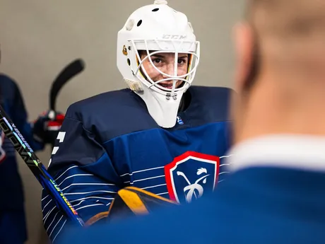 Slovenské hokejistky počas zápasu Slovensko - Francúzsko na Nemeckom pohári žien 2025.