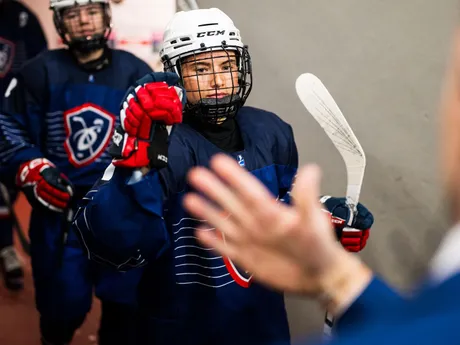 Slovenské hokejistky počas zápasu Slovensko - Francúzsko na Nemeckom pohári žien 2025.