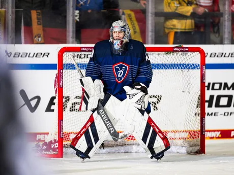 Slovenské hokejistky počas zápasu Slovensko - Francúzsko na Nemeckom pohári žien 2025.