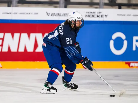 Slovenské hokejistky počas zápasu Slovensko - Francúzsko na Nemeckom pohári žien 2025.