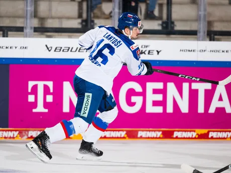 Róbert Lantoši v zápase Slovensko - Rakúsko