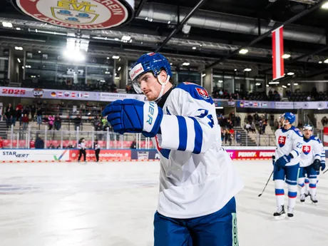 Peter Cehlárik v zápase Slovensko - Rakúsko