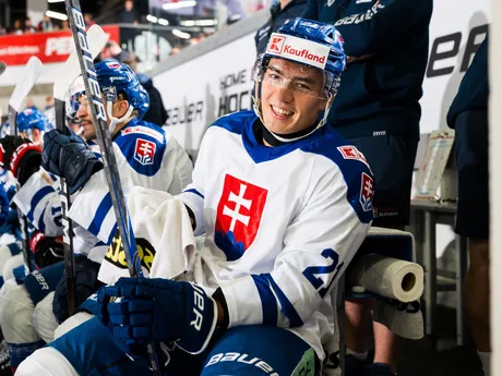 Sebastián Čederle počas zápasu Slovensko - Lotyšsko na Nemeckom pohári 2025.