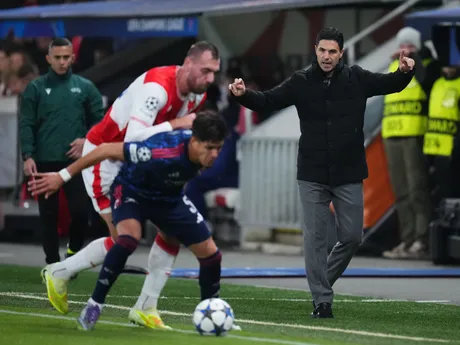 Mikel Arteta počas zápasu SK Slavia Praha - Arsenal FC v 4. kole Ligy majstrov. 