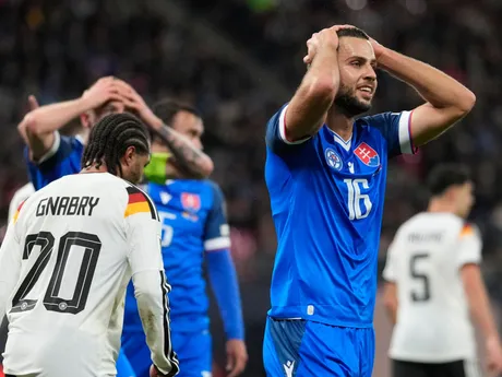 David Hancko počas zápasu Nemecko - Slovensko v kvalifikácii MS vo futbale 2026. 