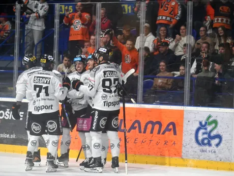 Hráči Košíc sa tešia z gólu