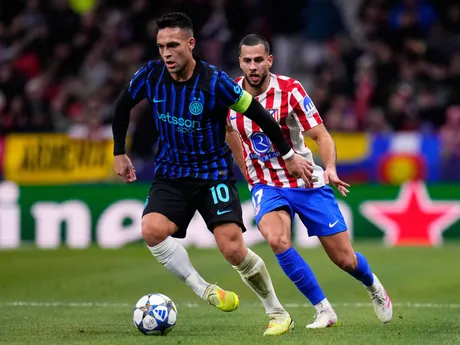 Lautaro Martinez v zápase Atlético Madrid - Inter Miláno.