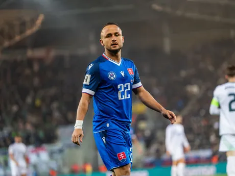 Na snímke hráč Slovenska Stanislav Lobotka (22) počas kvalifikačného zápasu na Majstrovstvá sveta 2026 medzi Slovenskom a Severným Írskom v Košiciach.