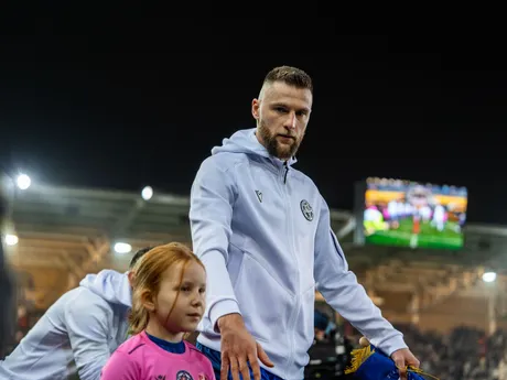 Na snímke hráč Slovenska Milan Škriniar (14) počas kvalifikačného zápasu na Majstrovstvá sveta 2026 medzi Slovenskom a Severným Írskom v Košiciach.