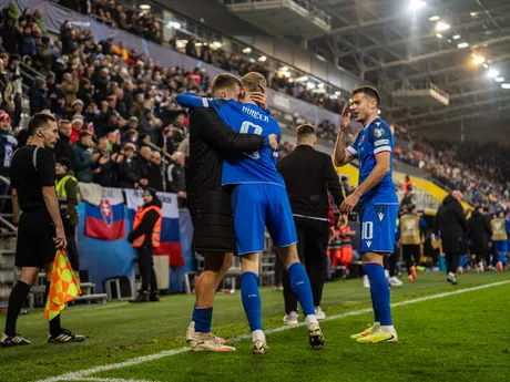 Na snímke hráč Slovenska Tomáš Bobček (8) oslavujúci svoj prvý gól v reprezentácií počas kvalifikačného zápasu na Majstrovstvá sveta 2026 medzi Slovenskom a Severným Írskom v Košiciach.