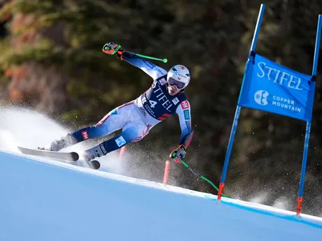 Henrik Kristoffersen počas obrovského slalomu mužov v americkom Copper Mountain.