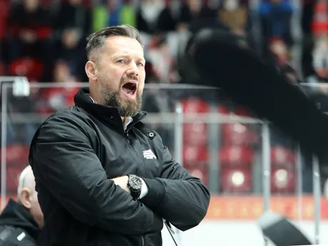 Asistent trénera Vlci Žilina Tomáš Harant počas 26. kola hokejovej Tipsport ligy HC MONACObet Banská Bystrica - Vlci Žilina.
