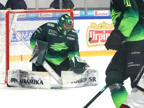 James Lacouvée počas 26. kola hokejovej Tipsport ligy HC MONACObet Banská Bystrica - Vlci Žilina.