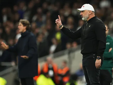 Tréner Slavie Jindřich Trpišovský počas zápasu 6. kola hlavnej fázy Ligy majstrov Tottenham Hotspur a Slavia Praha.