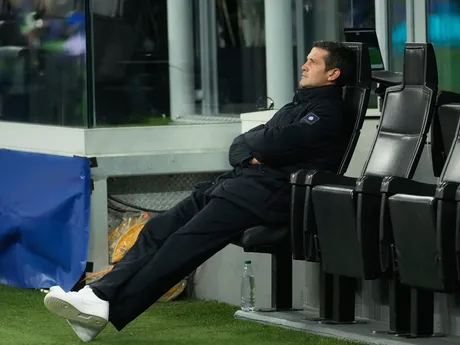 Cristian Chivu v zápase 6. kola ligovej fázy Ligy majstrov Inter Miláno - Liverpool.