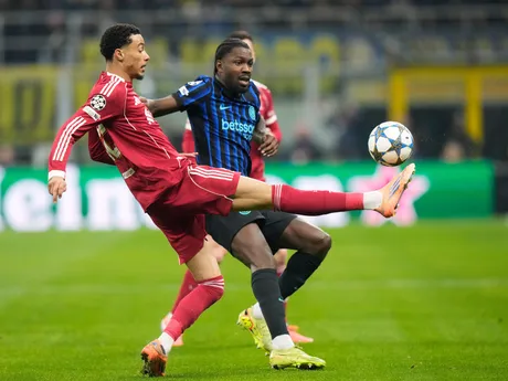 Hugo Ekitike v zápase 6. kola ligovej fázy Ligy majstrov Inter Miláno - Liverpool.